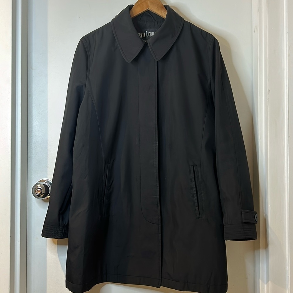 Marvin Richard’s black classic trench coat men’s size large corpcore classiccore